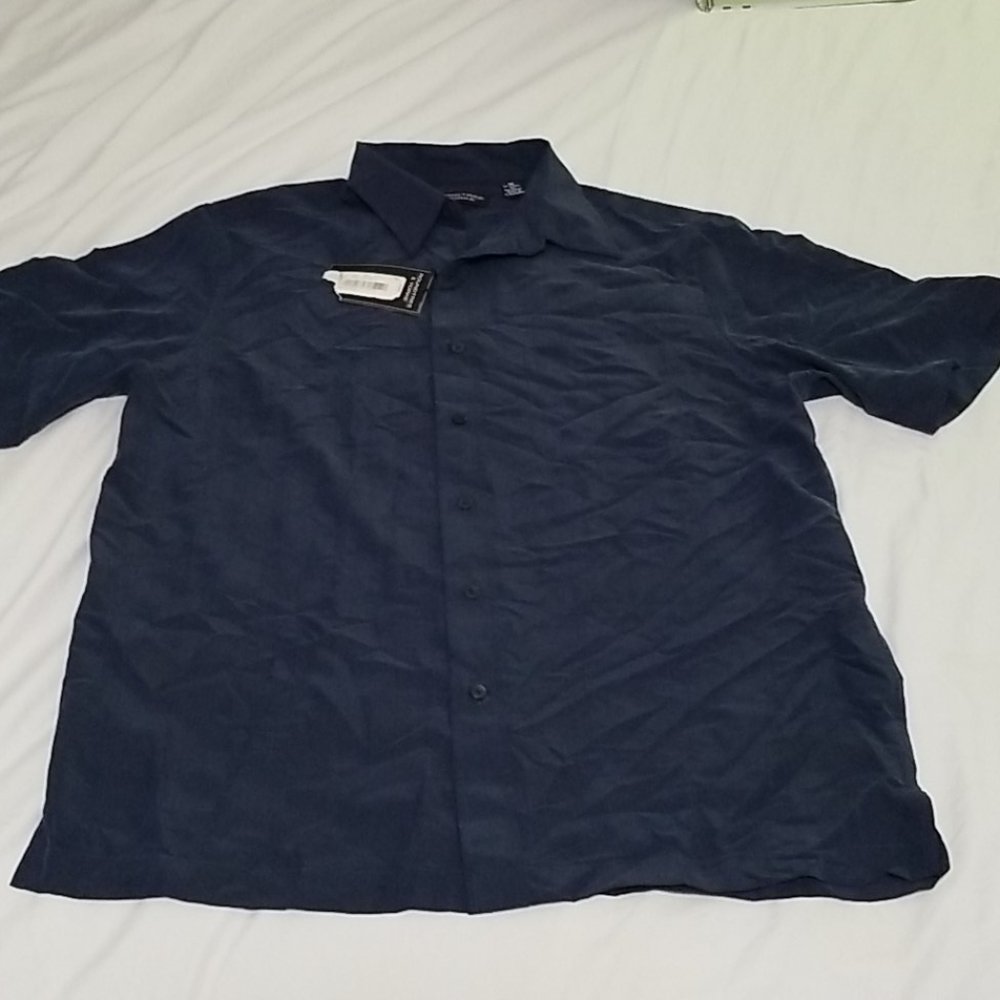 RoundTree & Yorke Men's Button Down Shirt M New